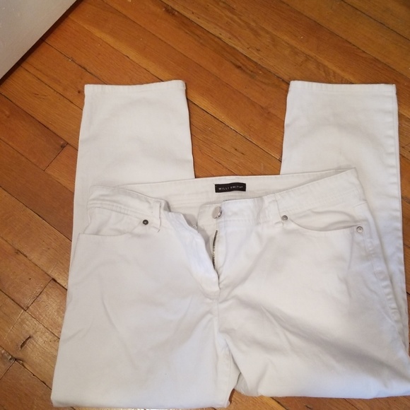 Jeans - Picture 1 of 3